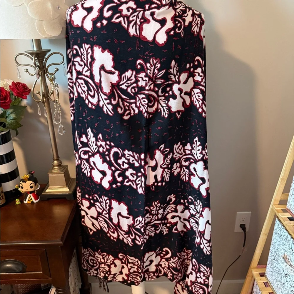 Red & Black Floral Beach Pareo- Vintage EUC